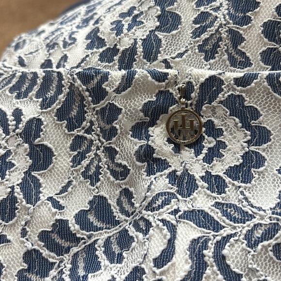 Tommy Hilfiger Women's Sleeveless Fit and Flare Dress scuba crepe bicolor block - Picture 8 of 9